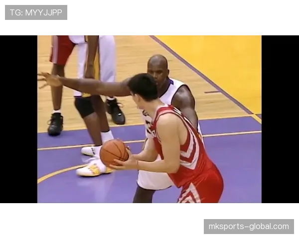 与奥尼尔相比诺维茨基用后仰拉开空间