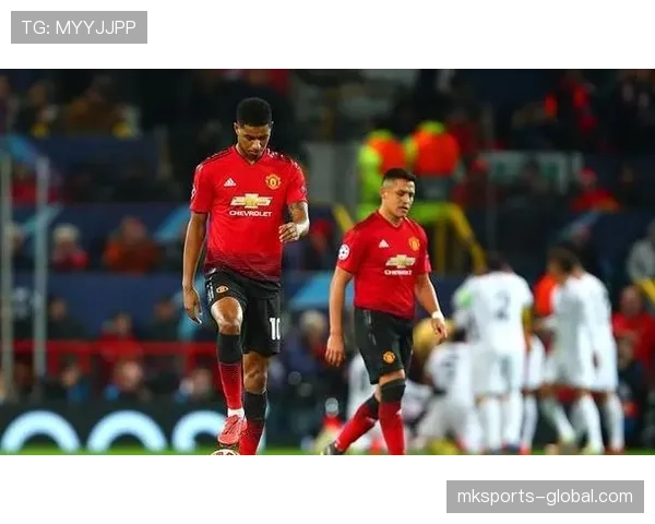 曼联复兴叙事面临考验，近期表现波动对赛季走势形成制约